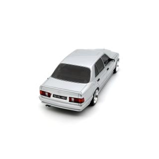 Mercedes-Benz 560 (W126) 6.0 SEL AMG Brilliant Silver 1989 OttO mobile 1:18 Resinemodell (Türen, Motorhaube... nicht zu öffnen!)
